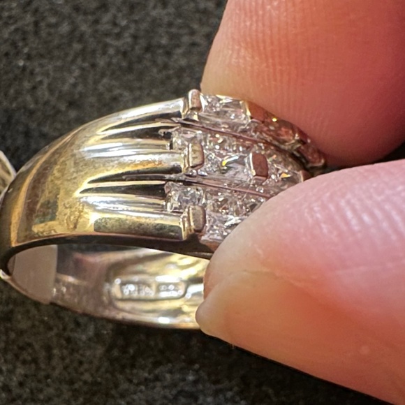 Victoria Wieck Absolute Sterling Silver Ring - Picture 7 of 8